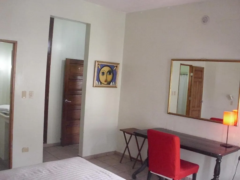 Apartment Foreigner'S Club Hotel Santo Domingo