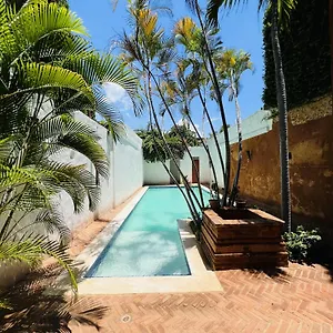 Paseo Colonial - Sabbatical #1 Santo Domingo